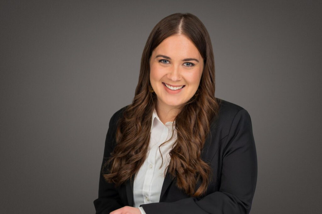 Mónica Benitez - Psychotherapist & Couples Counsellor at Oakville Wellness Center